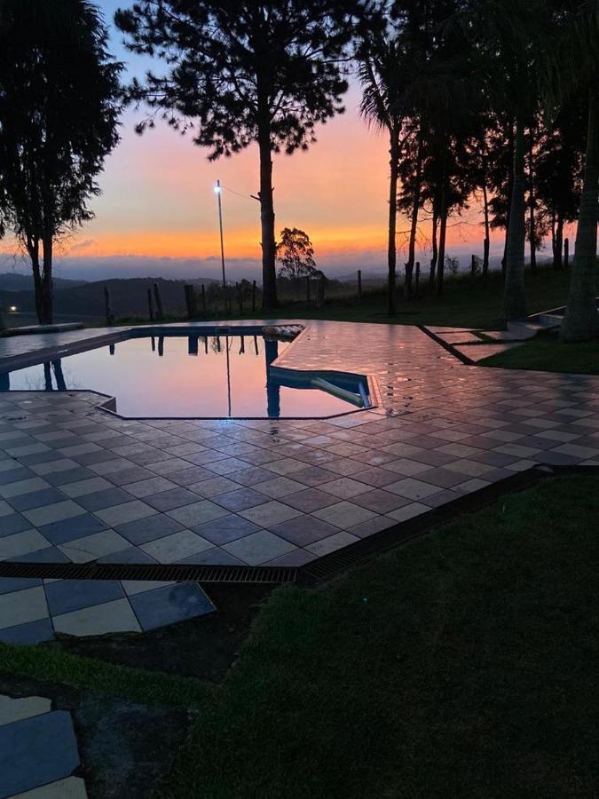 Sitio Frente A Barragem Villa Salesopolis Bagian luar foto