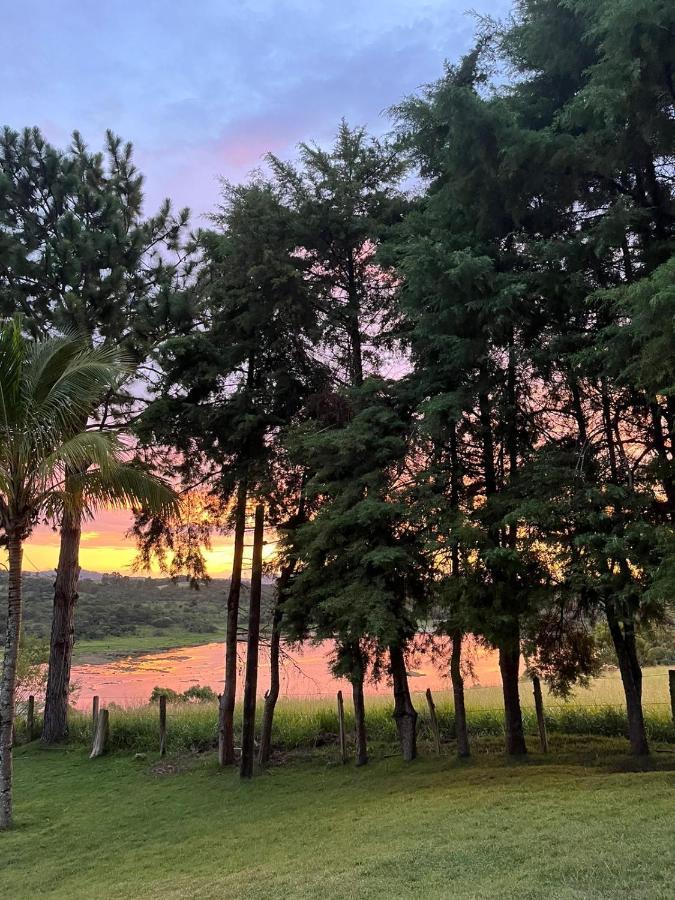 Sitio Frente A Barragem Villa Salesopolis Bagian luar foto